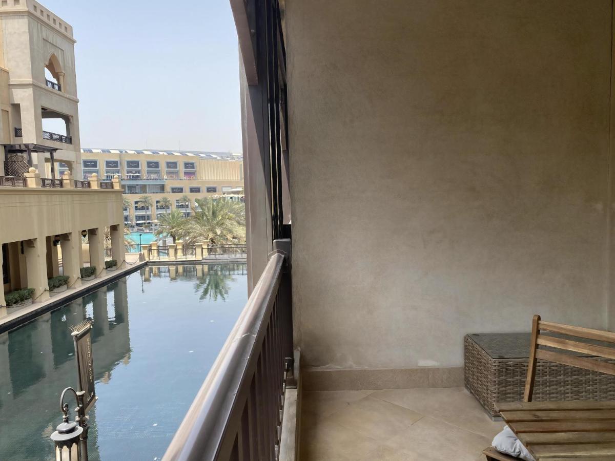 Lux I Souk Al Bahar I Burj Khalifa Views अपार्टमेंट