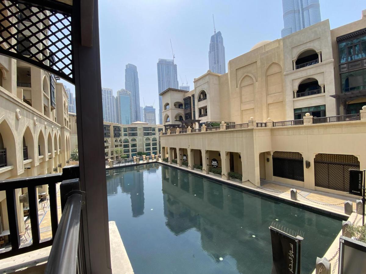 Lux I Souk Al Bahar I Burj Khalifa Views अपार्टमेंट